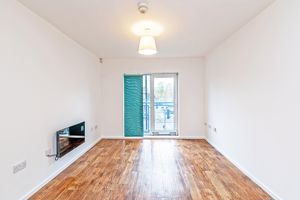 Living Room- click for photo gallery